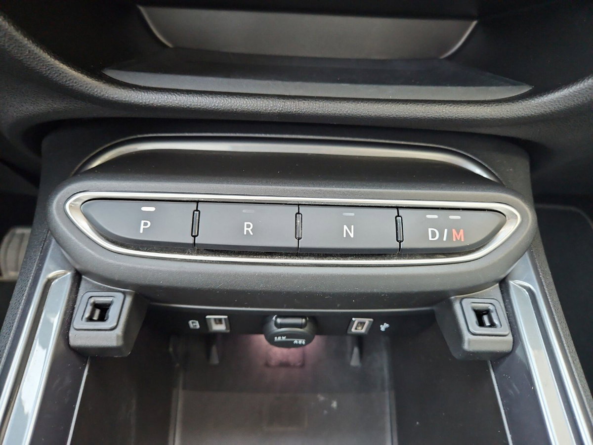 Fiat 600 1.2 Business 100cv (14)
