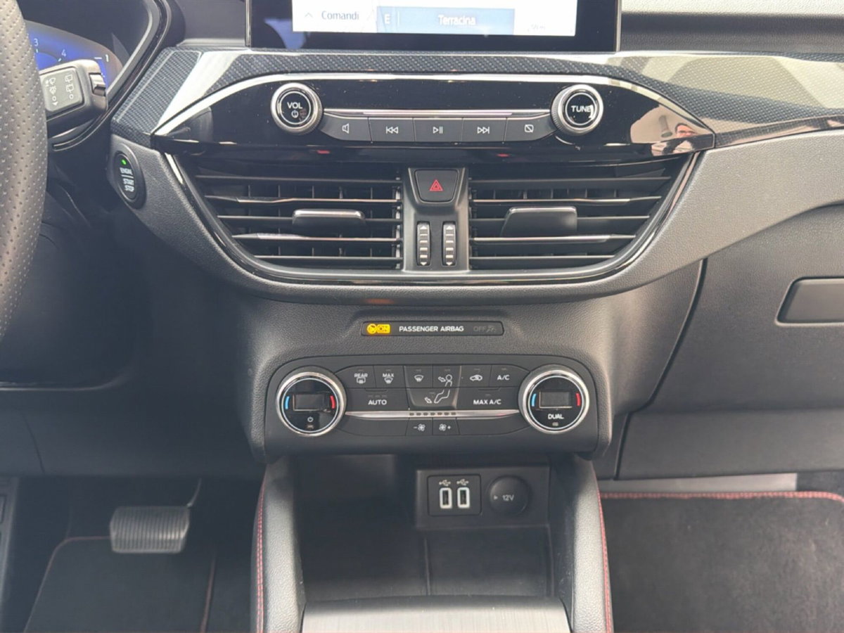 Ford Kuga 1.5 EcoBlue 120 CV aut. 2WD ST-Line X Design (13)