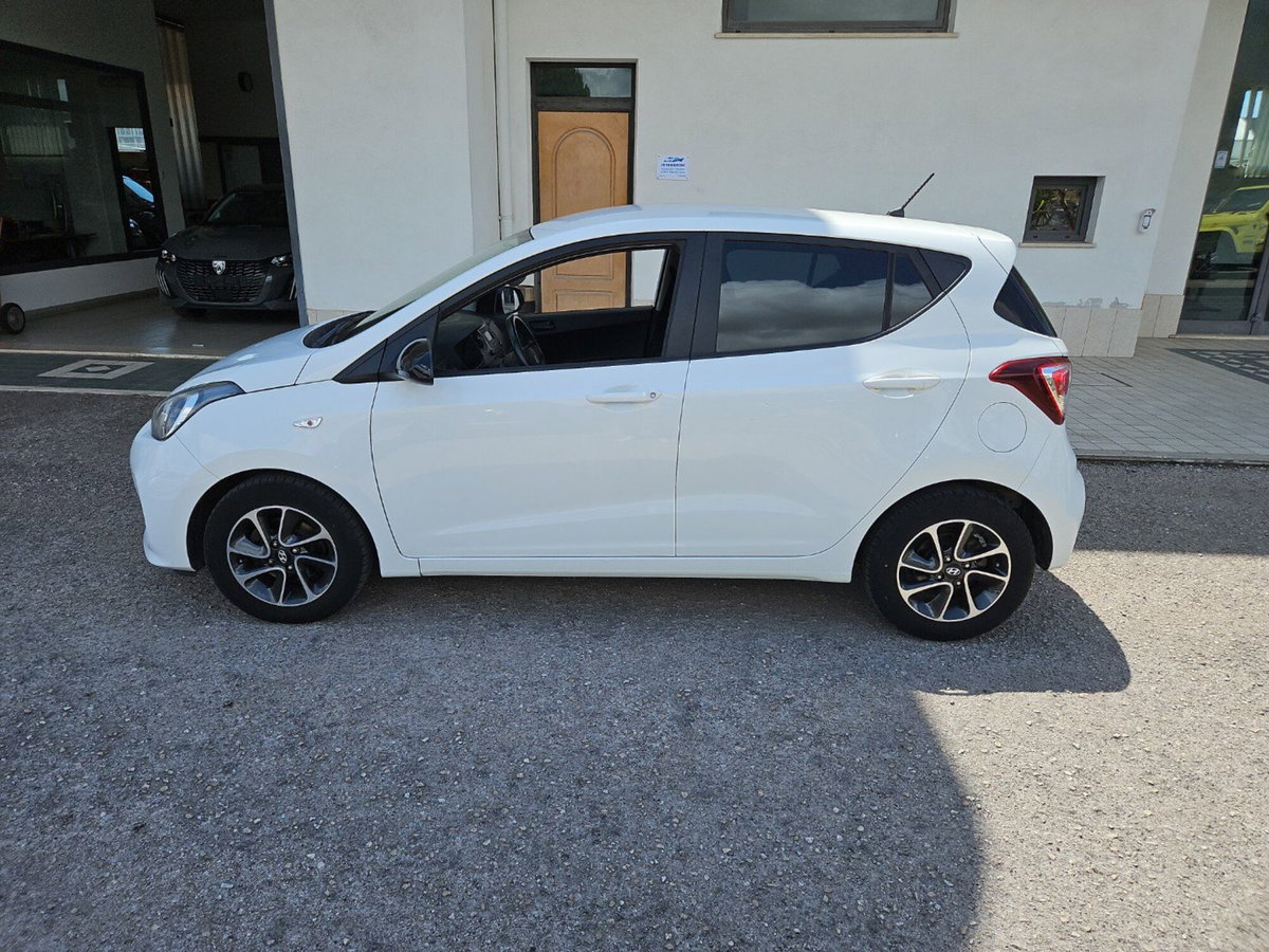 Hyundai i10 1.0 MPI AT Prime (3)