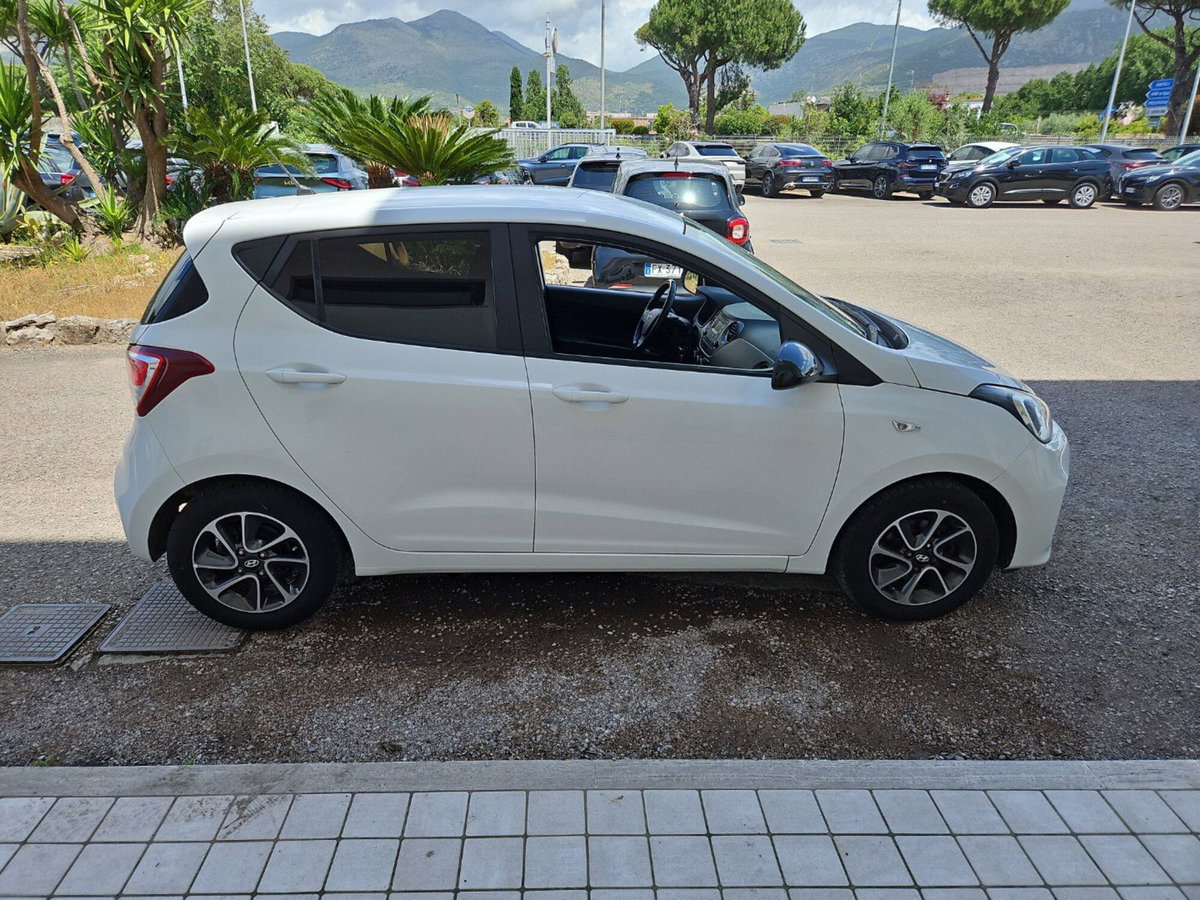 Hyundai i10 1.0 MPI AT Prime (4)