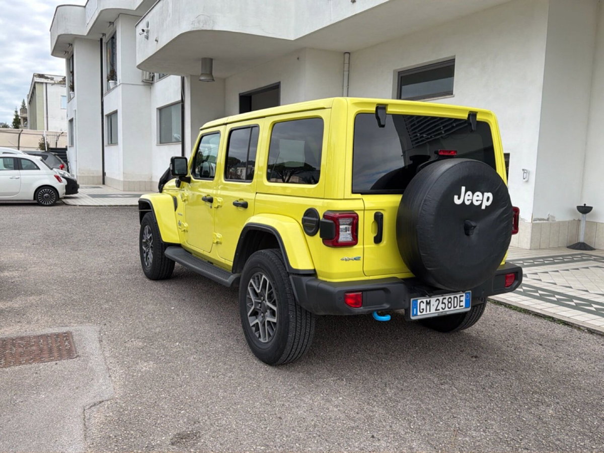 Jeep Wrangler Unlimited 2.0 PHEV ATX 4xe Sahara (3)