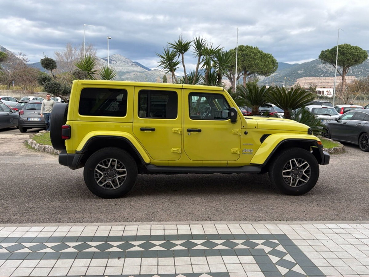 Jeep Wrangler Unlimited 2.0 PHEV ATX 4xe Sahara (7)