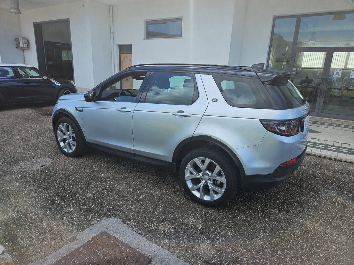 Land Rover Discovery Sport 2.0 eD4 163 CV 2WD R-Dynamic SE (3)