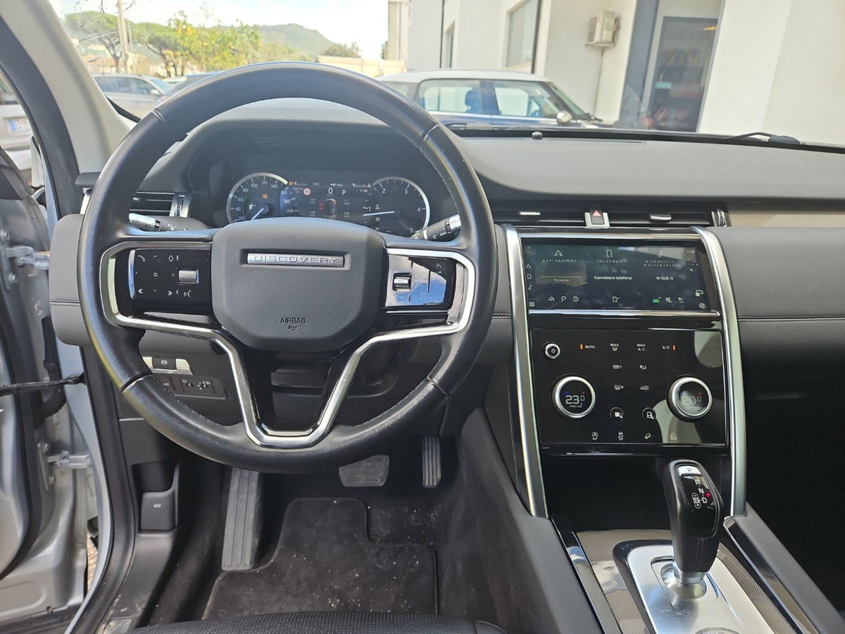 Land Rover Discovery Sport 2.0 eD4 163 CV 2WD R-Dynamic SE (9)