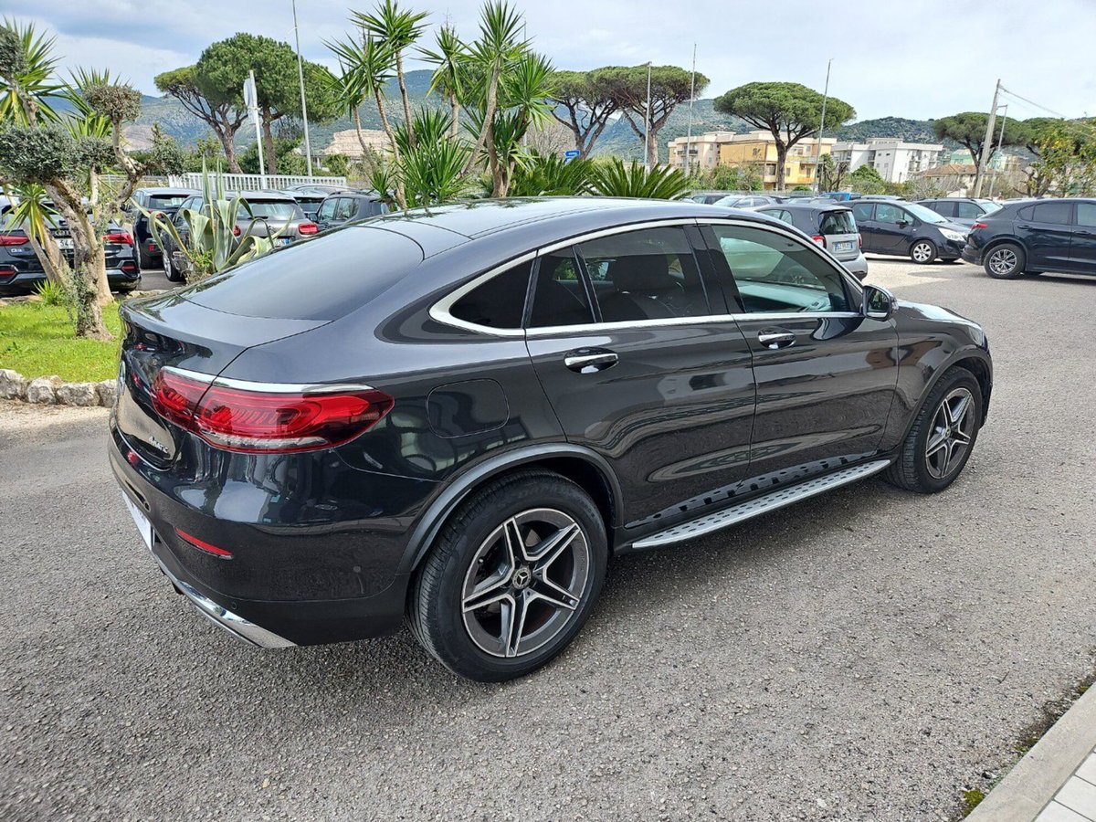 Mercedes-Benz GLC Coupé 200 d 4Matic Coupé Premium (4)