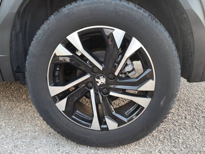 Peugeot 2008 BlueHDi 100 S&S GT Line (17)