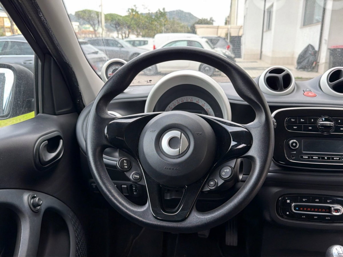 smart forfour forfour 70 1.0 Brabus Syle (11)