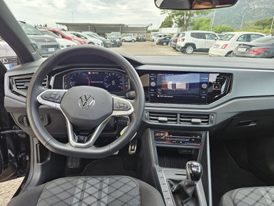 Volkswagen Taigo 1.0 TSI 110 CV DSG R-Line (9)