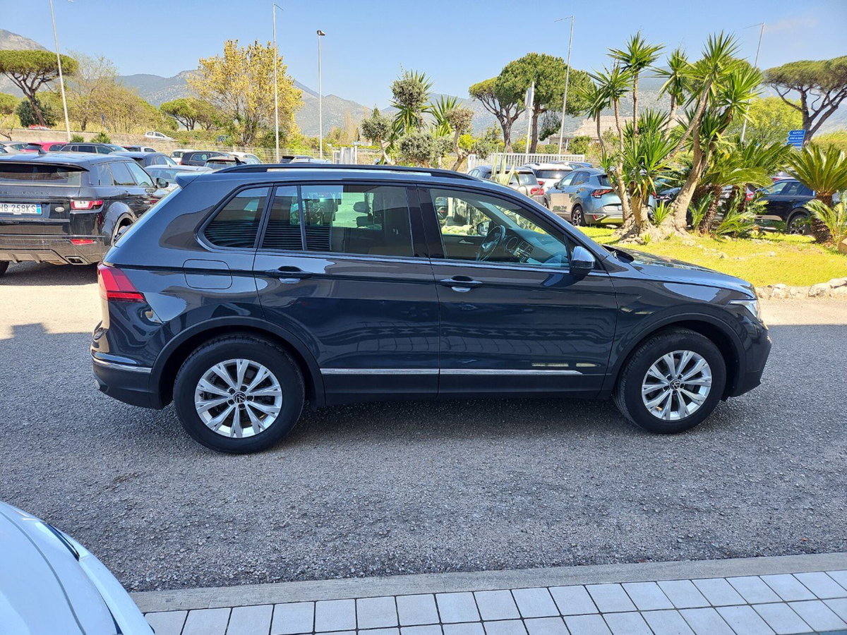 Volkswagen Tiguan 2.0 TDI 150 CV SCR DSG 4MOTION Life (5)
