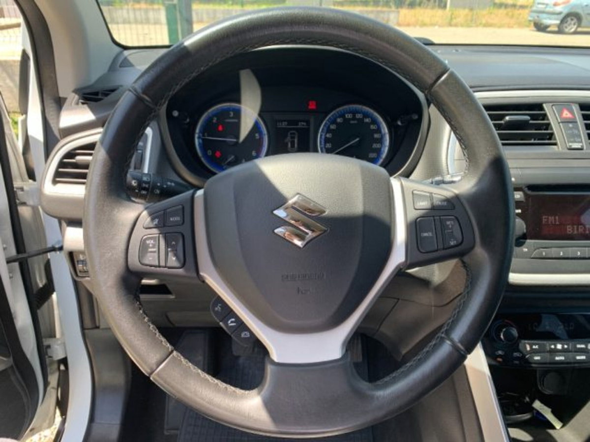 Suzuki S-Cross 1.6 DDiS Cool (14)