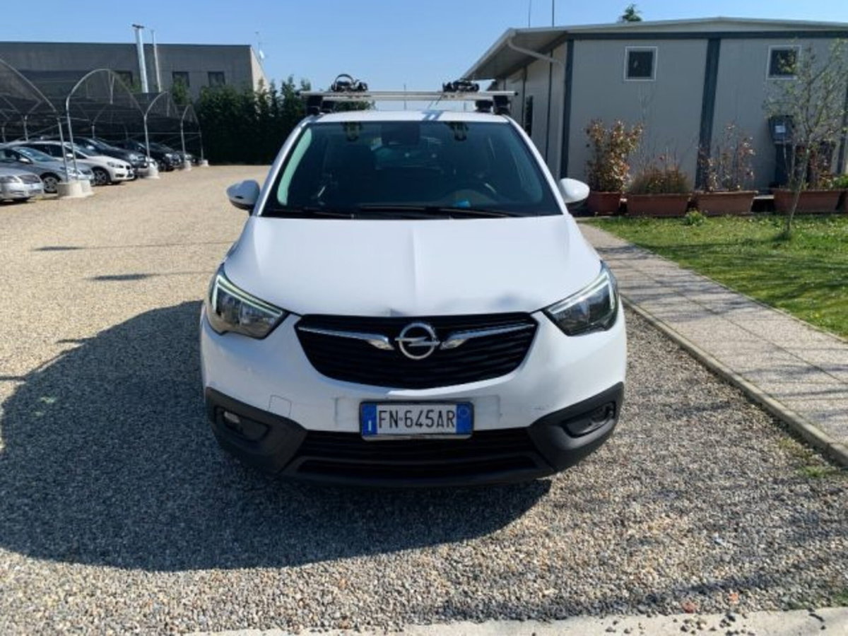 Opel Crossland X 1.2 12V (2)