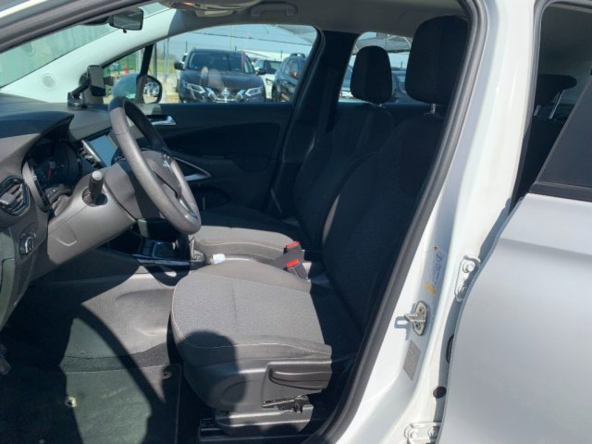 Opel Crossland X 1.2 12V (9)