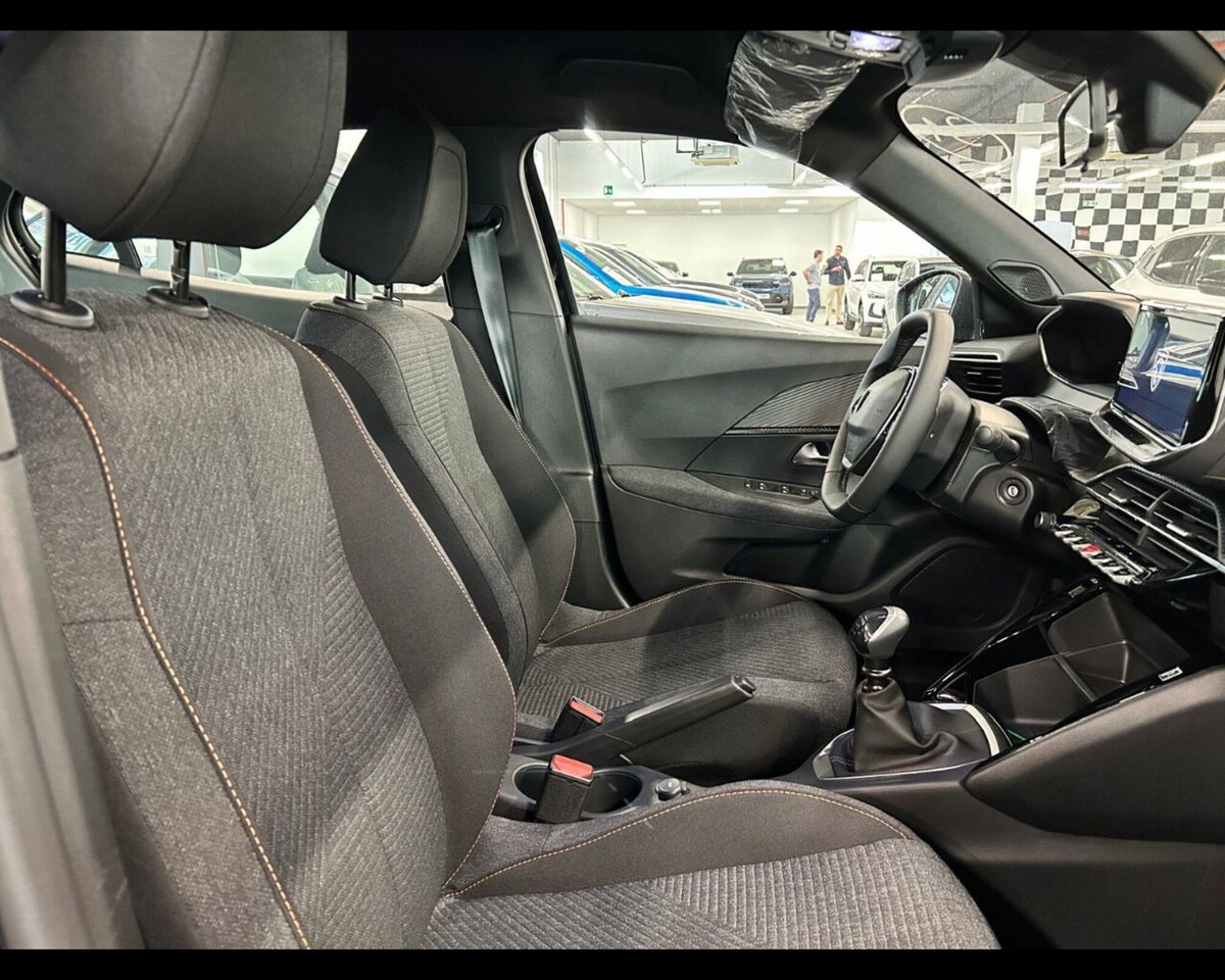 Peugeot 2008 1.2 turbo Style 100cv (13)