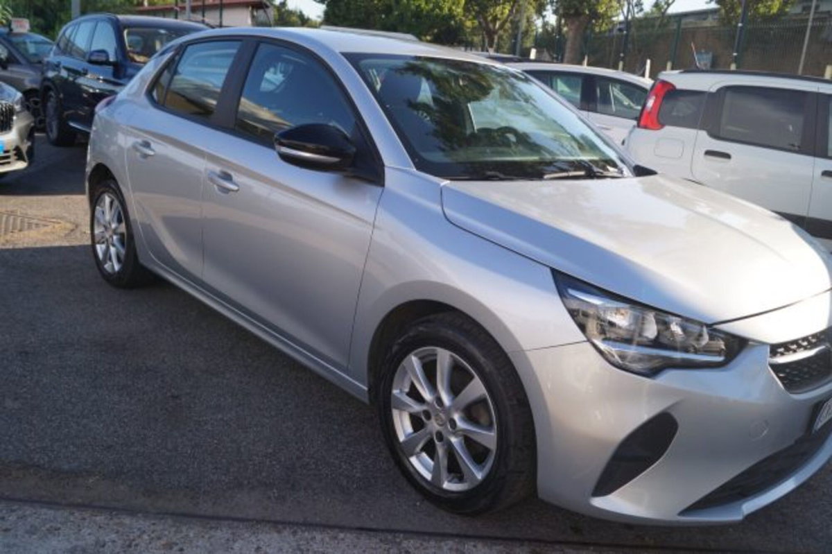 Opel Corsa 1.2 Edition (3)
