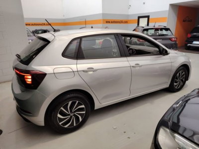 Volkswagen Polo 1.0 tsi Style 95cv dsg (8)