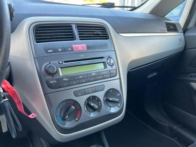 Fiat Grande Punto 1.2 5 porte (13)