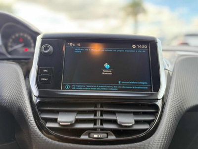 Peugeot 2008 BlueHDi 100 S&S Active (12)