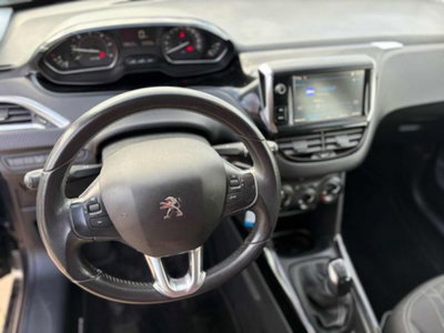 Peugeot 2008 BlueHDi 100 S&S Active (9)