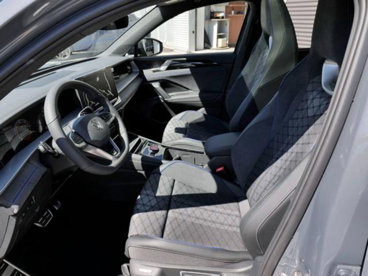 Volkswagen Tayron 2.0 tdi R-Line 150cv dsg 7p.ti (5)