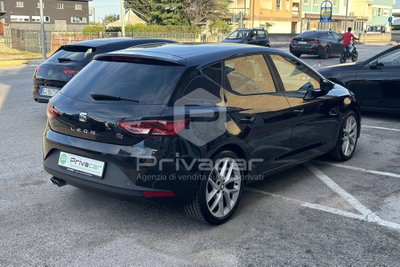 SEAT Leon 2.0 TDI 150 CV 5p. FR (5)