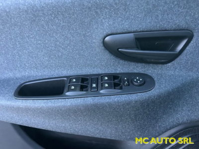 Lancia Ypsilon 1.0 FireFly 5 porte S&S Hybrid Gold Plus (14)