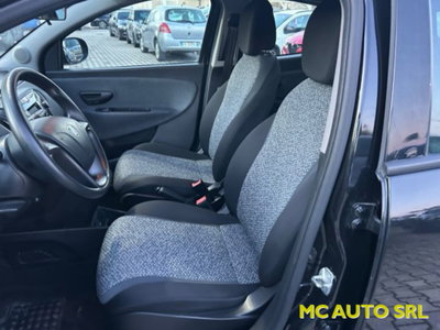 Lancia Ypsilon 1.0 FireFly 5 porte S&S Hybrid Gold Plus (7)