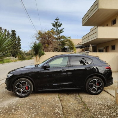 Alfa Romeo Stelvio Stelvio 2.2 Turbodiesel 190 CV AT8 Q4 Sport-Tech (2)