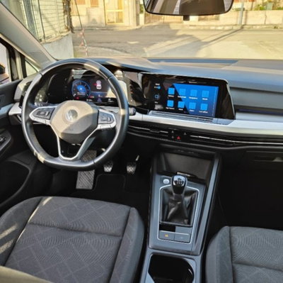 Volkswagen Golf 2.0 TDI SCR Life (7)