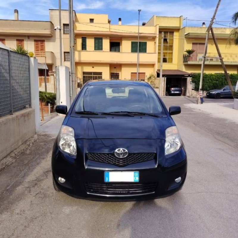 Toyota Yaris 1.3 5 porte Sol