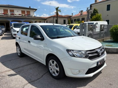 Dacia Sandero 1.2 75CV Ambiance (6)