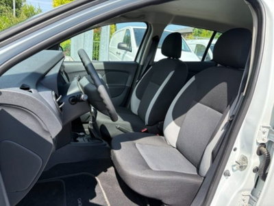 Dacia Sandero 1.2 75CV Ambiance (8)