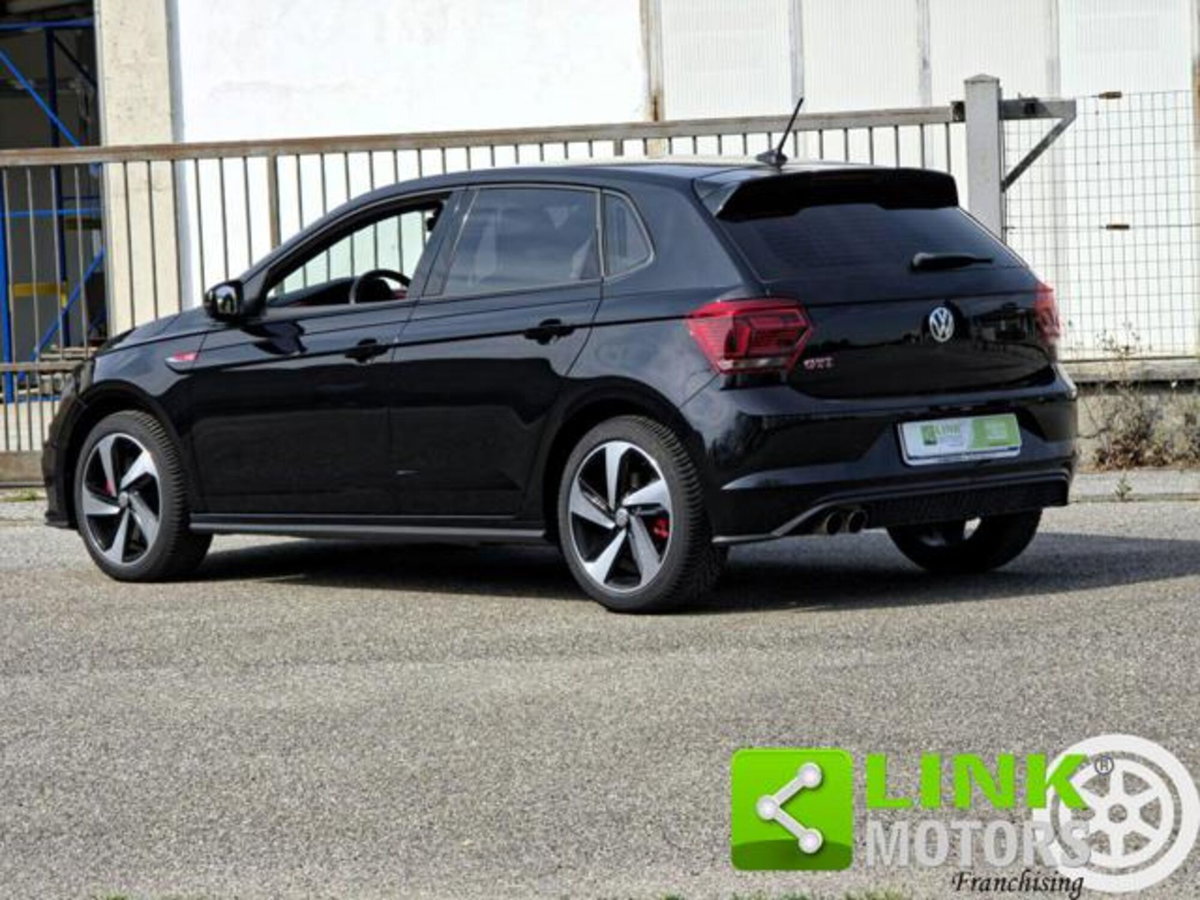 Volkswagen Polo 2.0 TSI DSG GTI BlueMotion Technology (3)