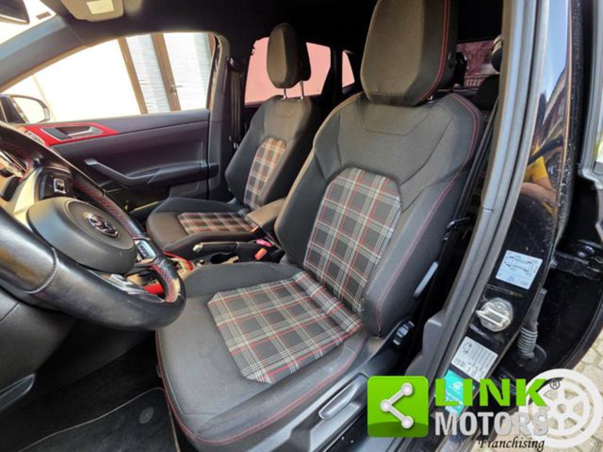 Volkswagen Polo 2.0 TSI DSG GTI BlueMotion Technology (4)