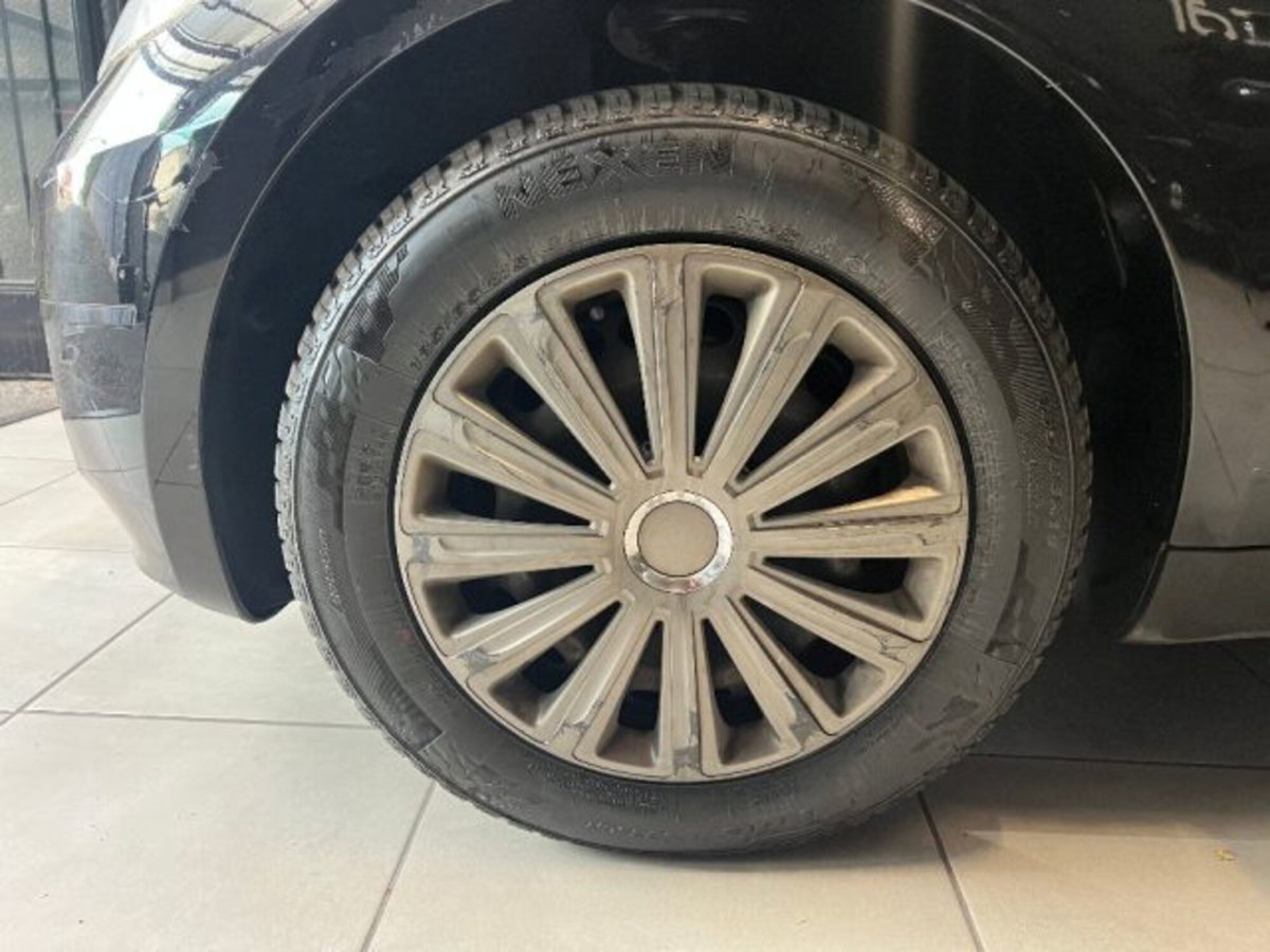 Mercedes-Benz Classe A 160 BlueEFFICIENCY Elegance (18)