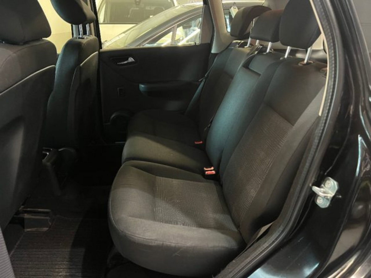 Mercedes-Benz Classe A 160 BlueEFFICIENCY Elegance (8)