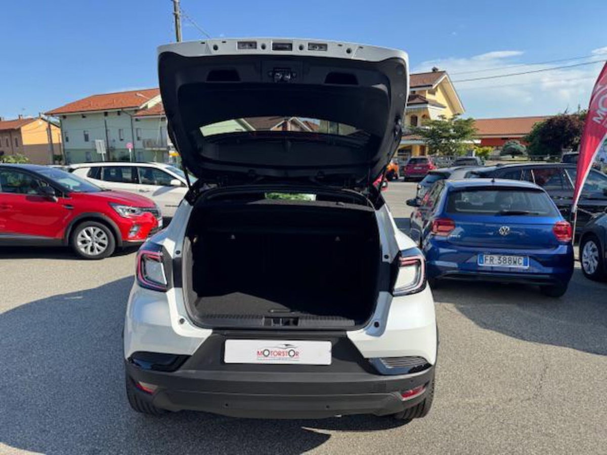 Renault Captur 1.2 eco-g Techno 120cv (7)
