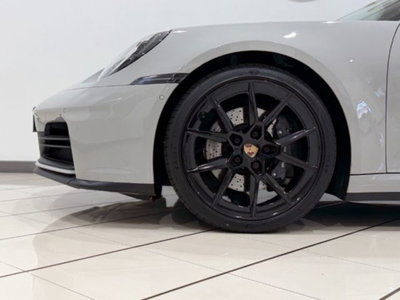 Porsche 911 Cabrio 3.0 Carrera T 394cv (5)