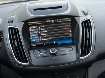 Ford C-Max 1.5 TDCi 120CV Powershift Start&Stop Business (15)
