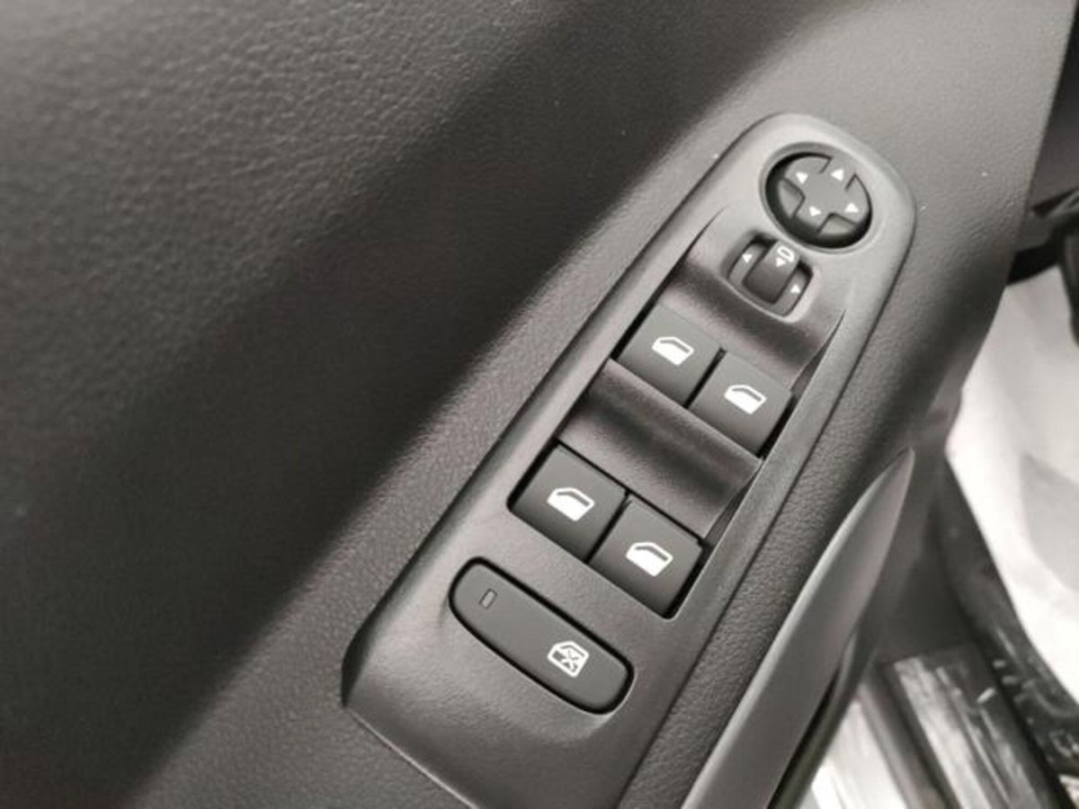 Citroen Berlingo 1.5 bluehdi M Max s&s 100cv (15)