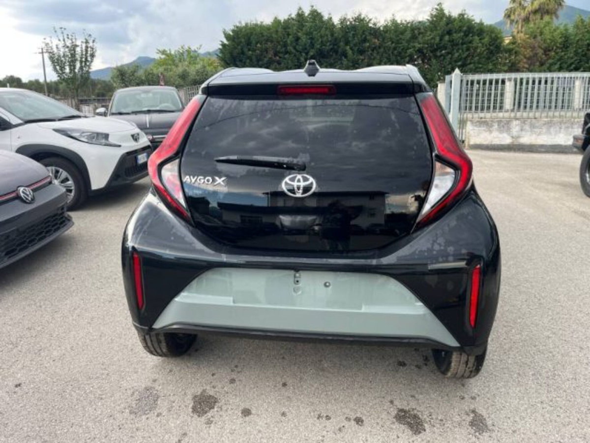 Toyota Aygo X 1.0 VVT-i 72 CV 5 porte Limited Air (6)