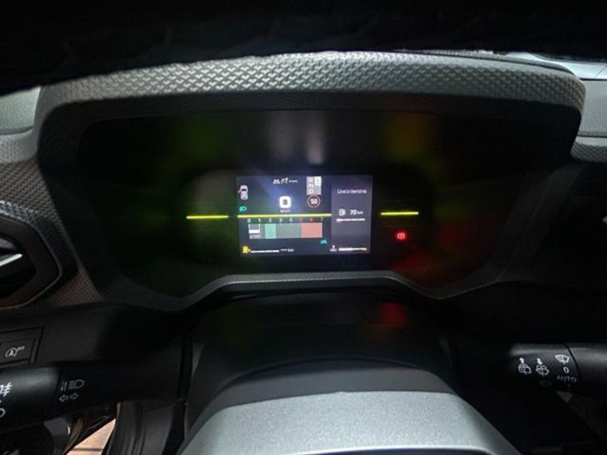 Dacia Duster 1.2 Eco-G Extreme 120cv (18)