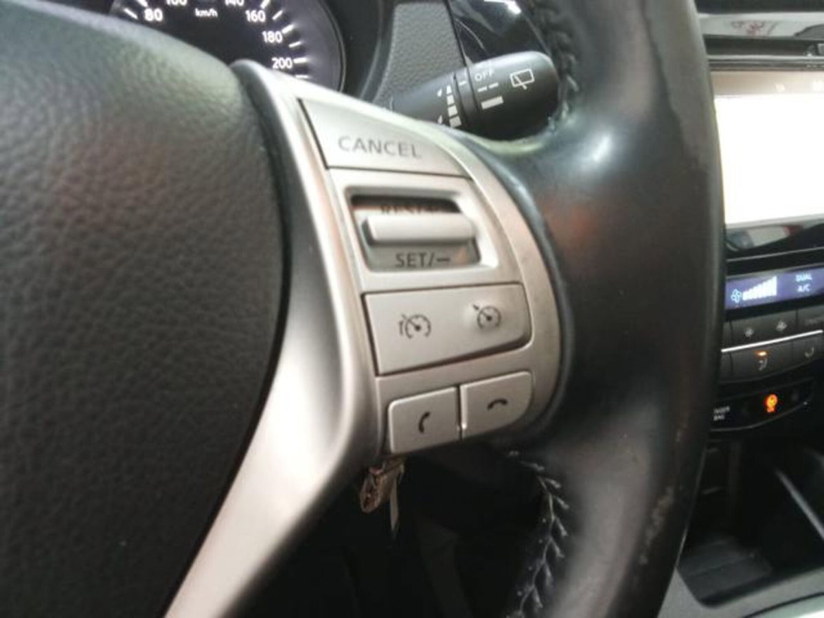 Nissan Qashqai 1.5 dCi Acenta (11)