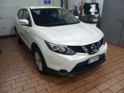 Nissan Qashqai 1.5 dCi Acenta (2)