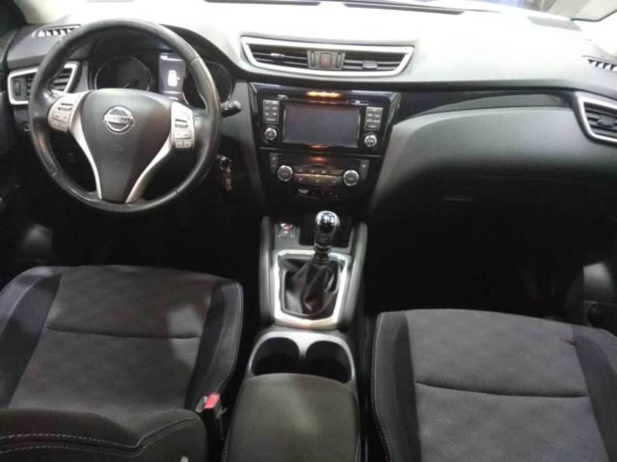 Nissan Qashqai 1.5 dCi Acenta (7)