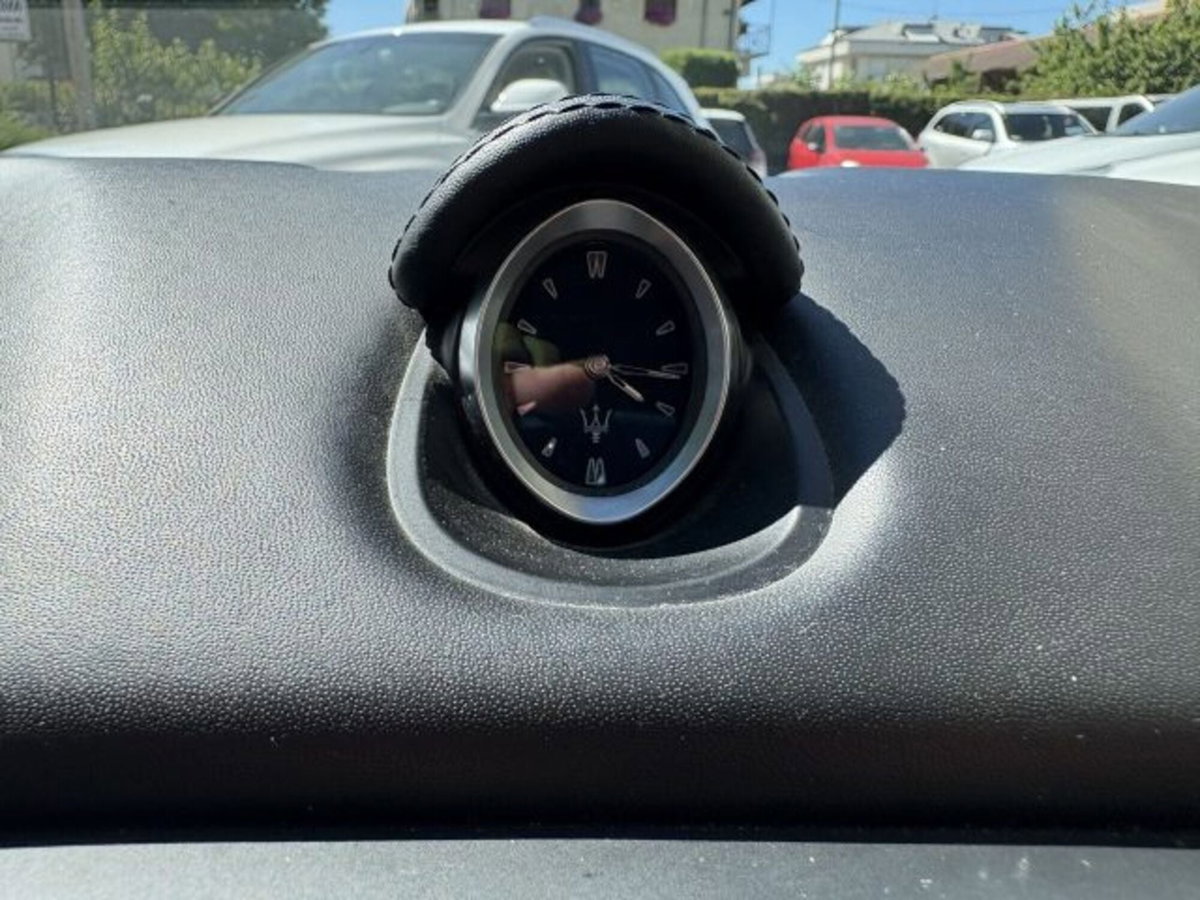 Maserati Ghibli Ghibli V6 Diesel Gransport (12)