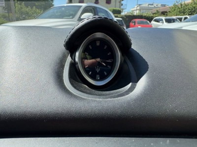 Maserati Ghibli Ghibli V6 Diesel Gransport (12)