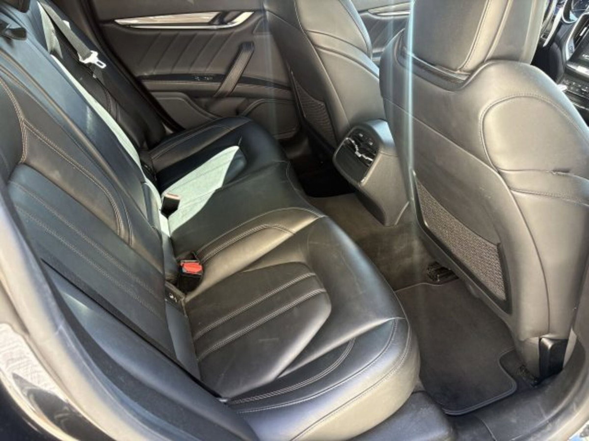 Maserati Ghibli Ghibli V6 Diesel Gransport (13)