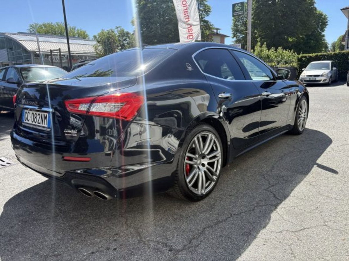 Maserati Ghibli Ghibli V6 Diesel Gransport (5)