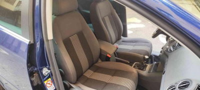 Volkswagen Golf Plus 1.4 TSI Highline (19)
