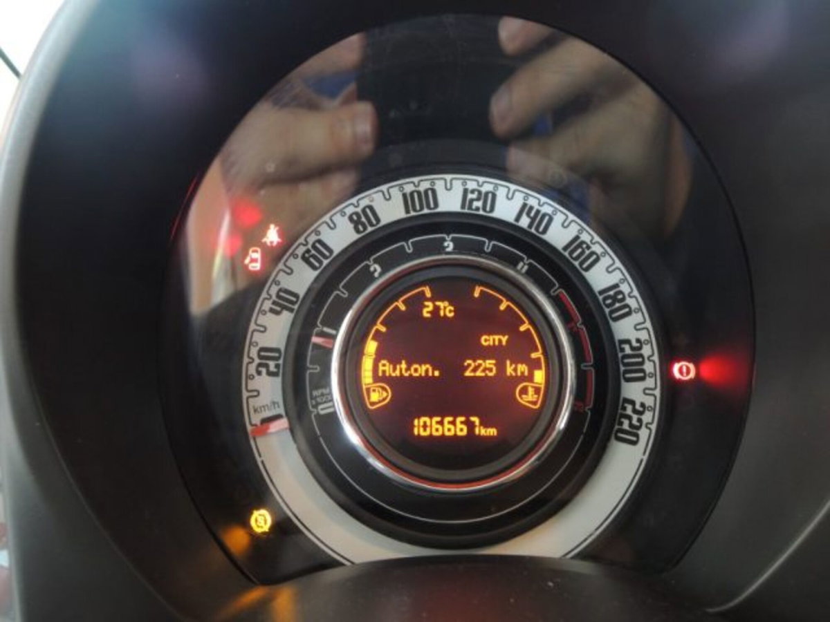 Fiat 500 1.3 Multijet 16V 95 CV Lounge (9)